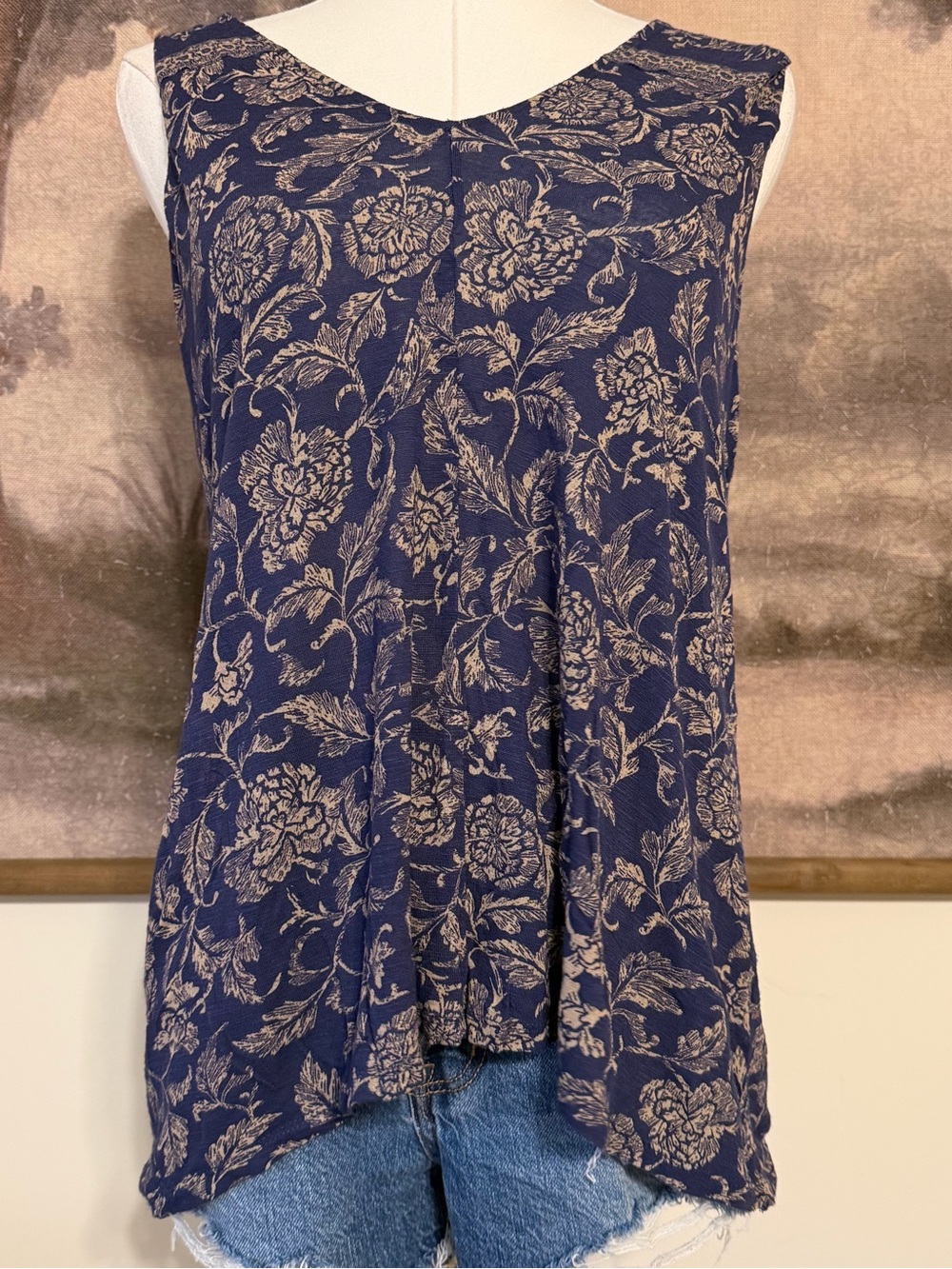 Lucky Brand Navy Floral Sleeveless V-Neck Tank